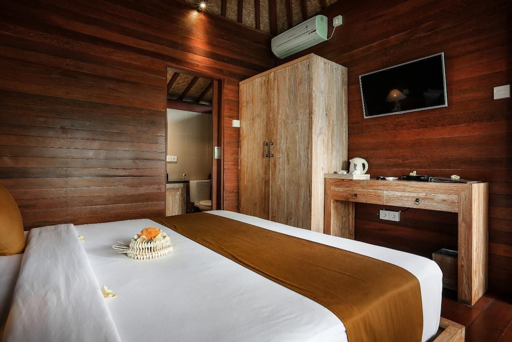 Yana Villas Kemenuh 33/68