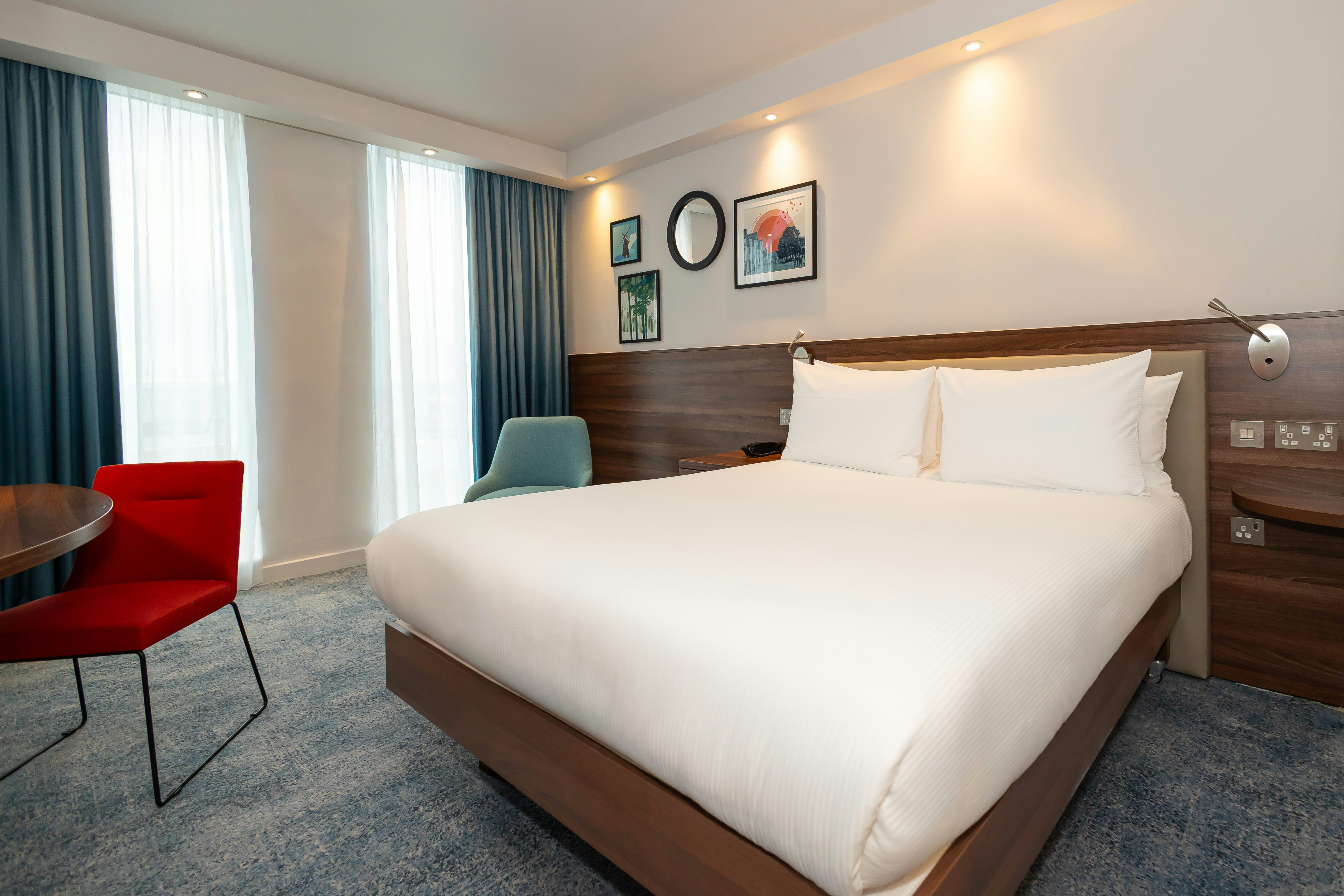 غرفة بسرير كوين، Hampton By Hilton London Stansted Airport 3/10