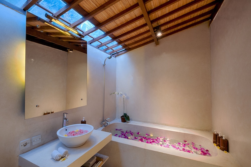 Villa Tegal Tis Ubud 50/50