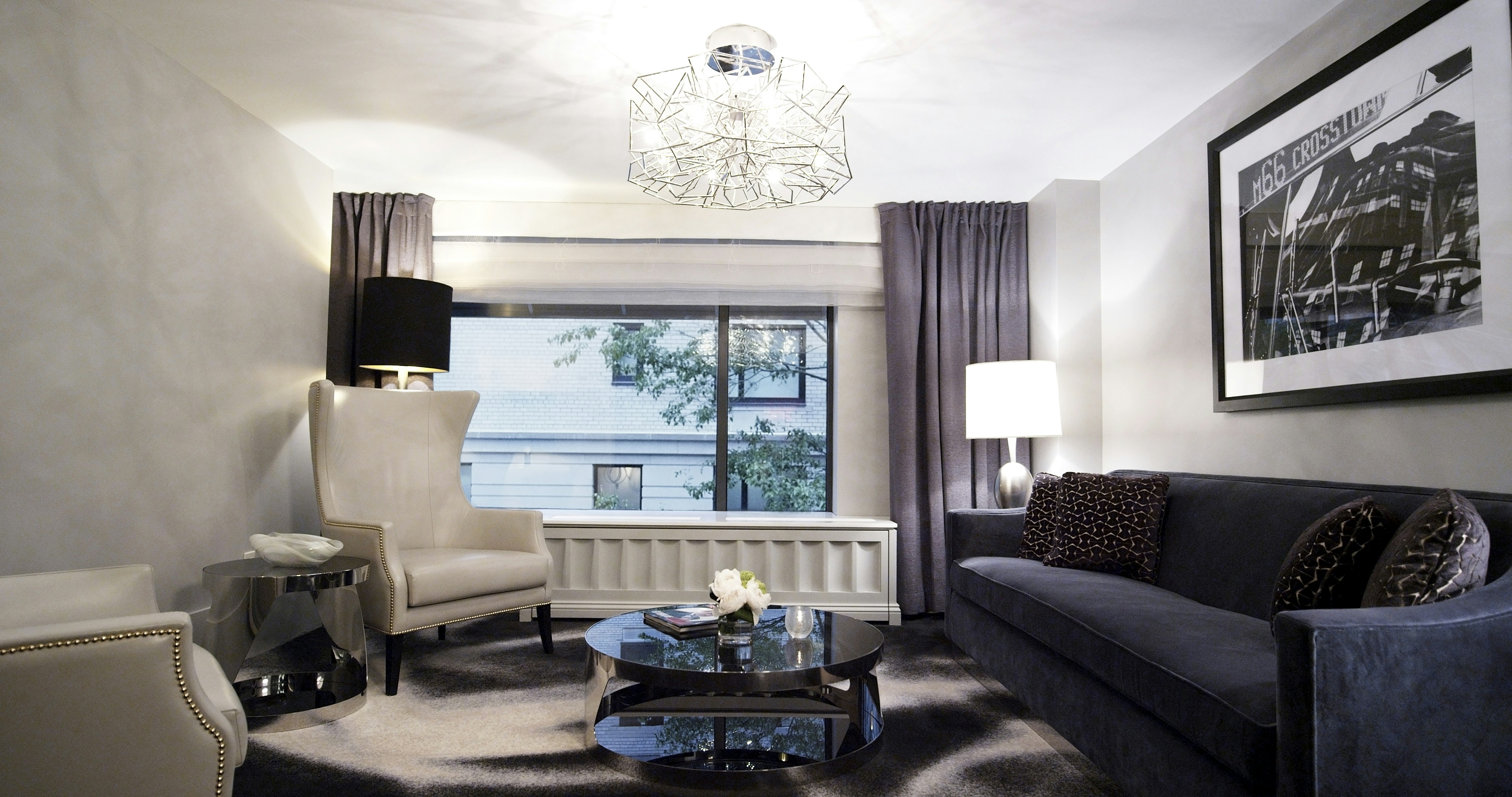 Loews Regency Hotel 43/84