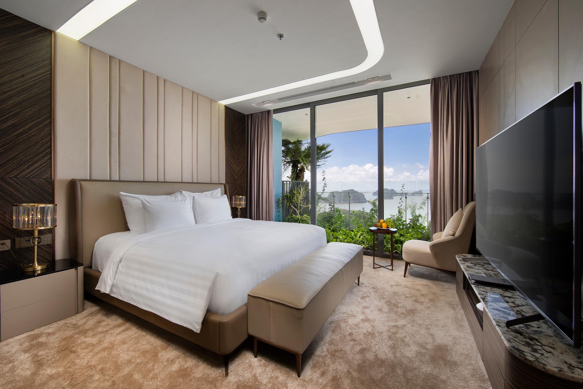 Sky, Imperial, Suite