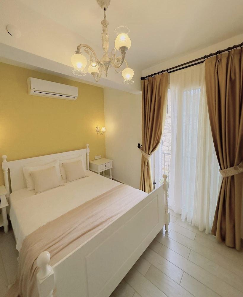 Selin Hotel 14/50