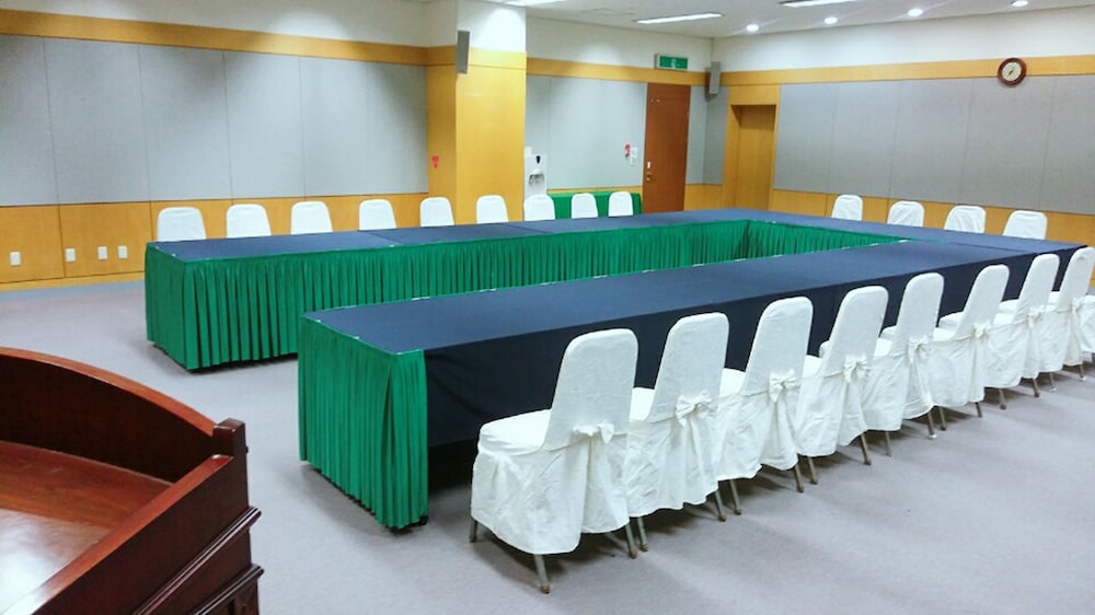 Ilsung Muju Condo and Resort 14/18