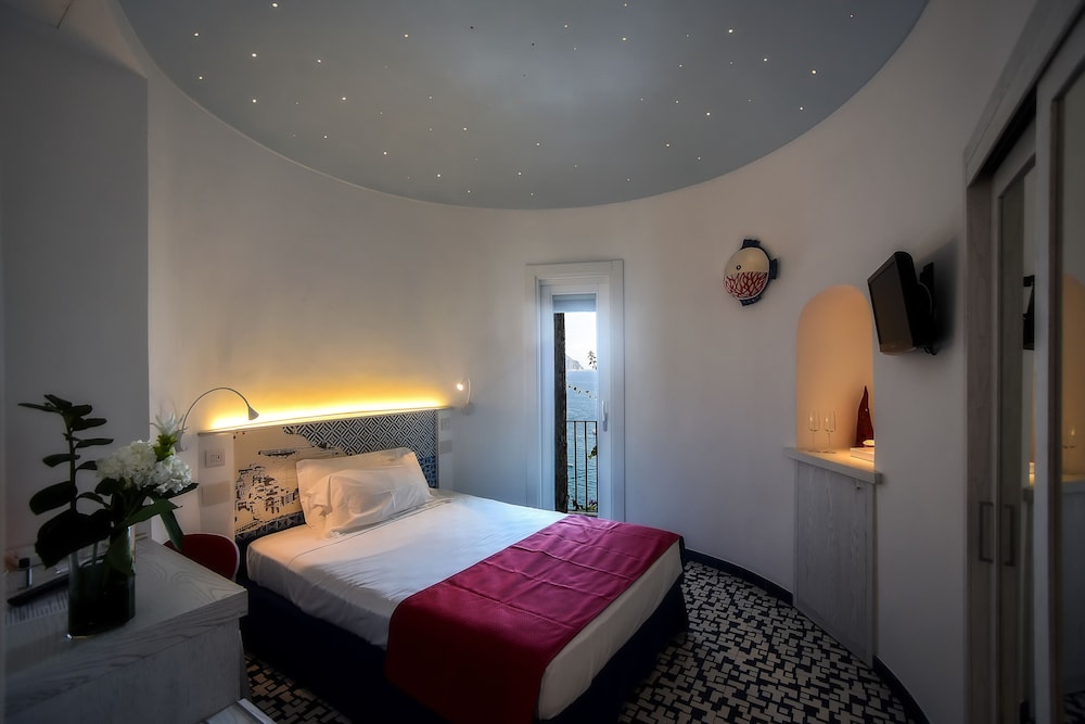Miramalfi Hotel 29/85
