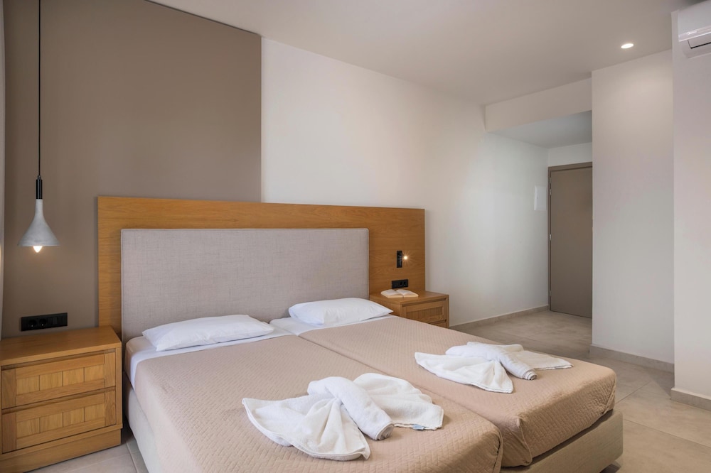 Petritos Rooms And Studios 18/50