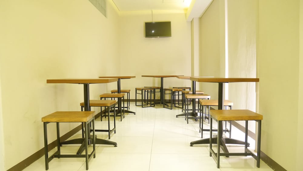 Subwow Hostel 35/40
