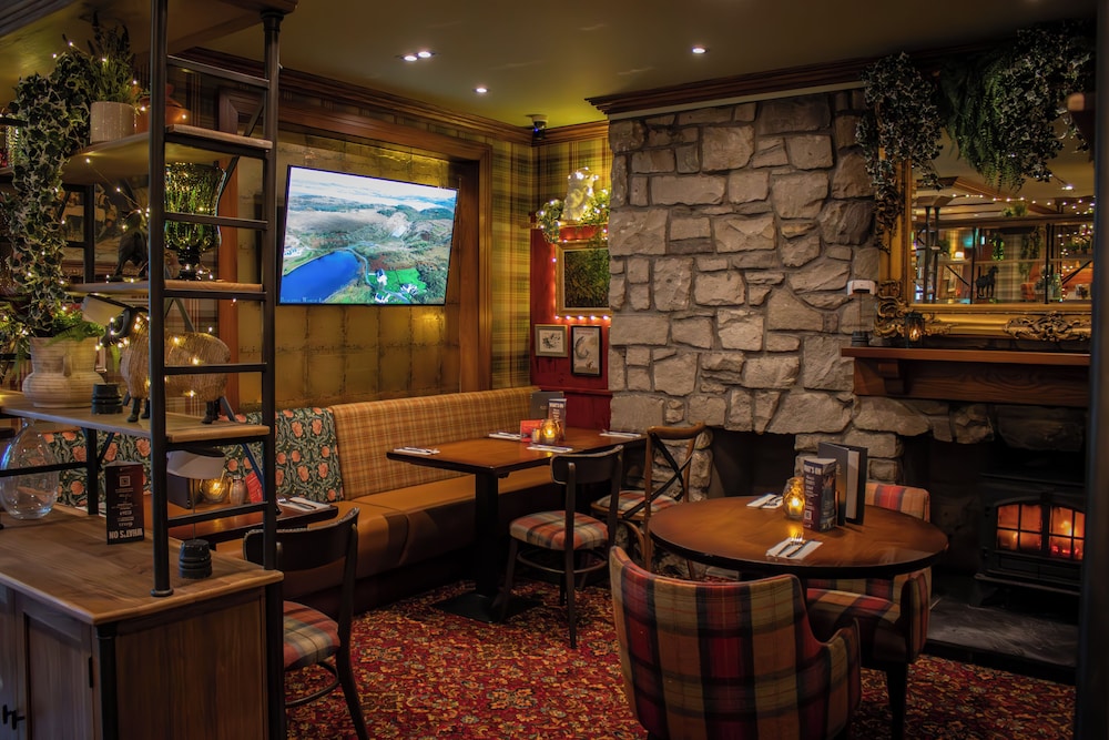 Old Loans Inn 24/50