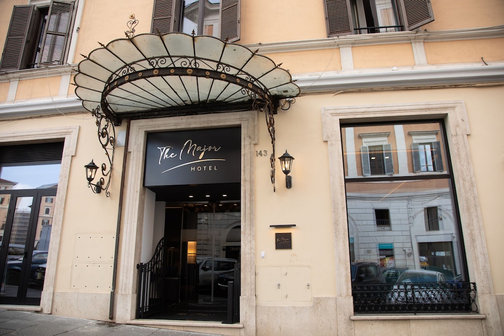 The Major Hotel 3/64