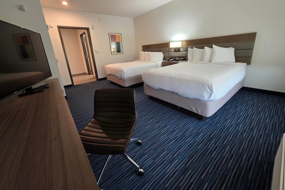 Hawthorn Extended Stay Austin North 18/50
