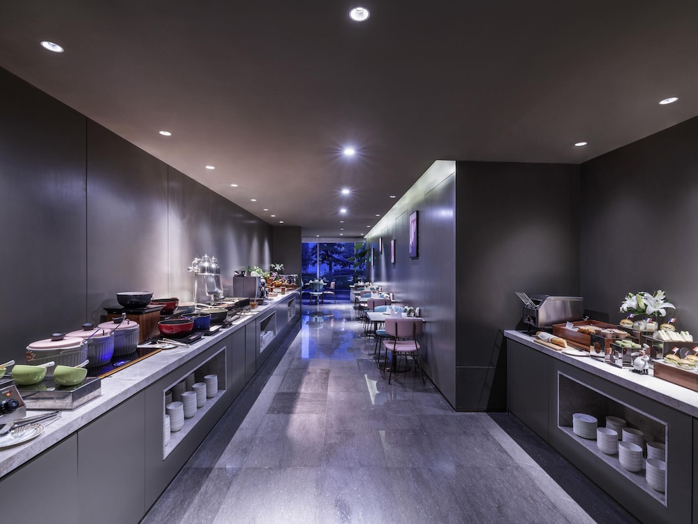 Mercure Nanjing Olympic EXPO 49/58