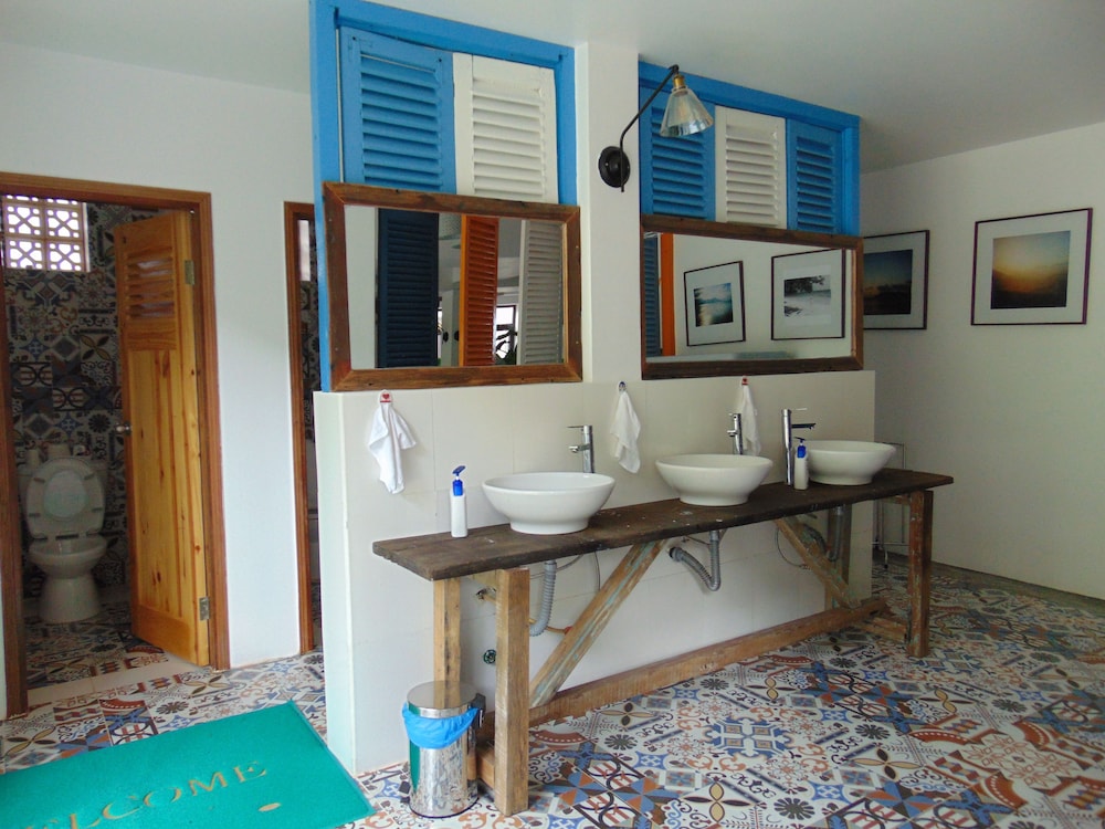 Hotel De Condor 33/46