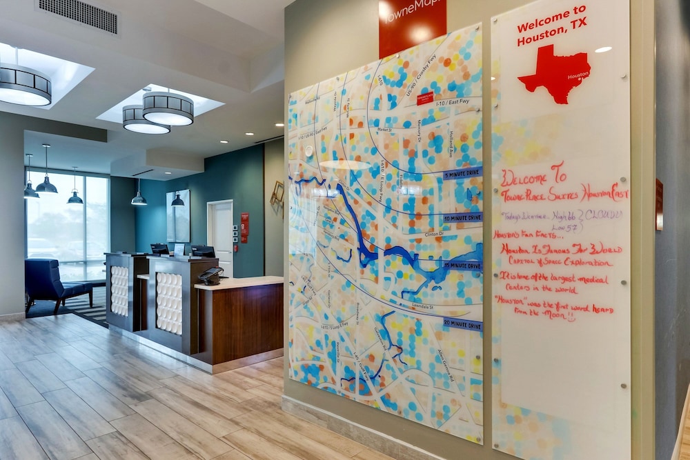 TownePlace Suites Houston I-10 East 17/61