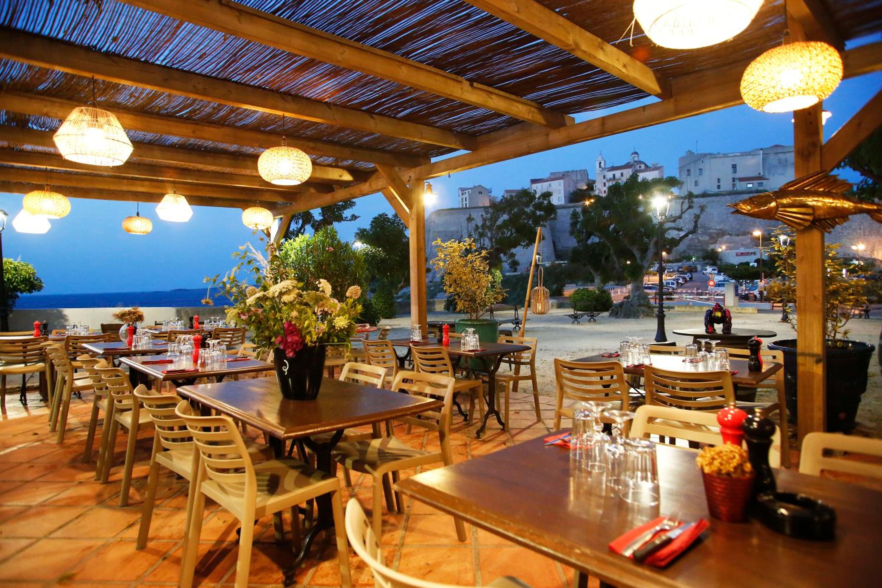 Hotel Restaurant Christophe Colomb 36/50
