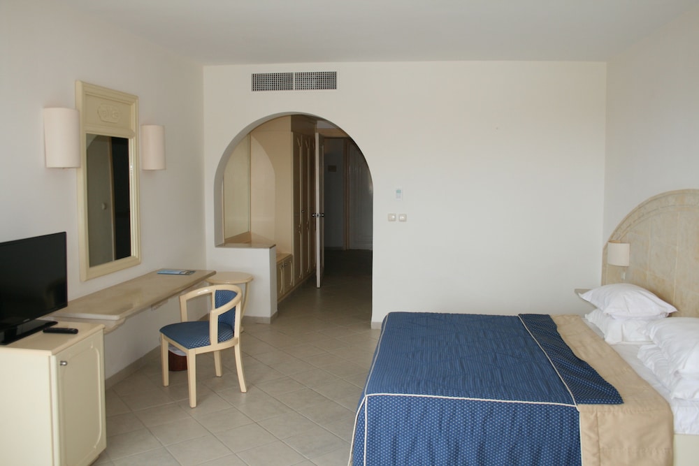 Kelibia Beach 22/71