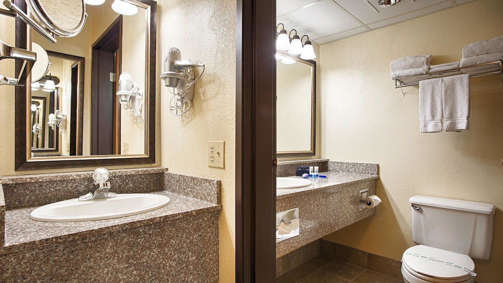 Best Western Music Capital Inn 16/36