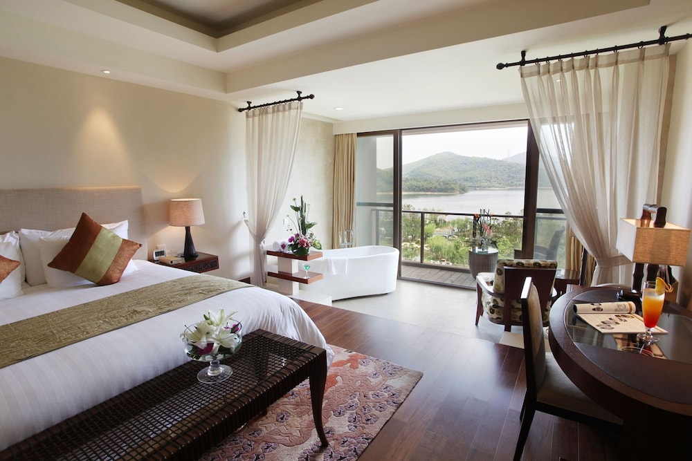 New Century Resort Jiu Long Lake Ningbo 10/53