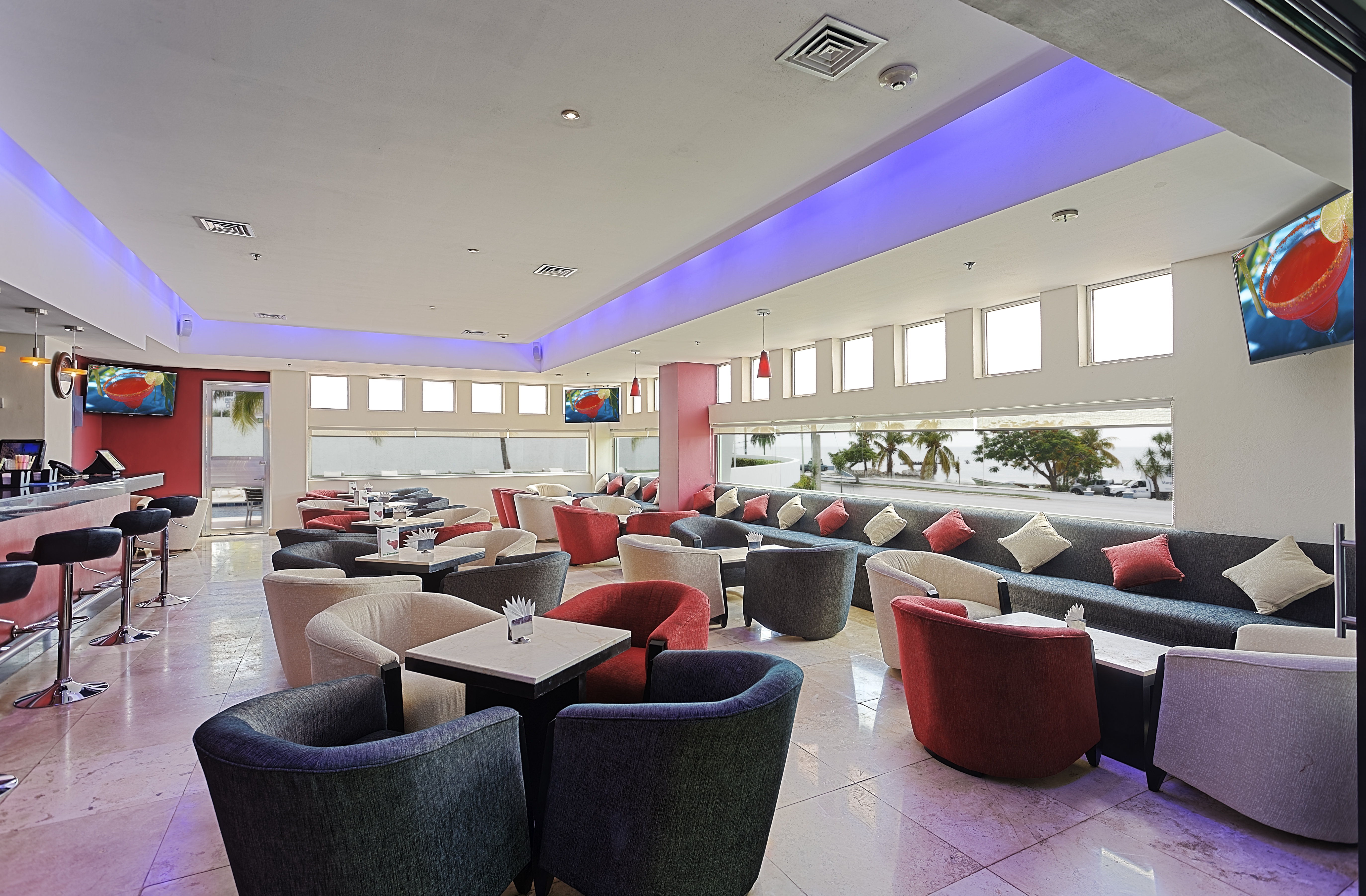 HOLIDAY INN CAMPECHE 41/78