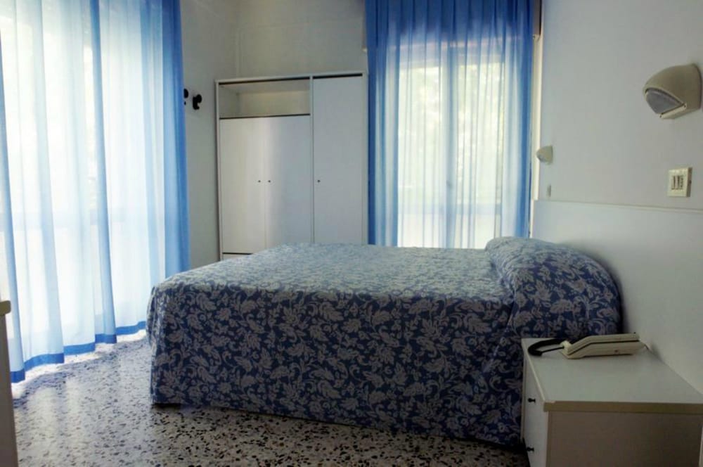 Hotel Irene 33/50