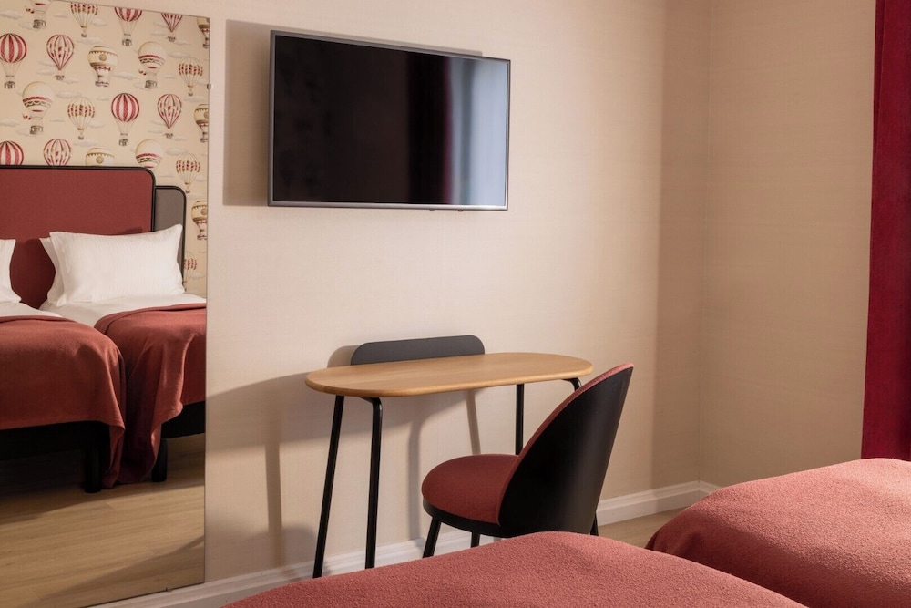 Le 46 Hotel 39/70