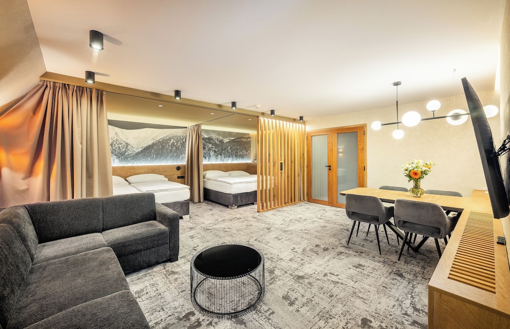 Hotel Harmony Club Hotel 44/67