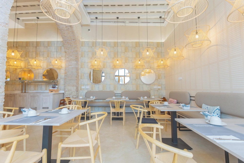 Soho Boutique Cadiz 42/56