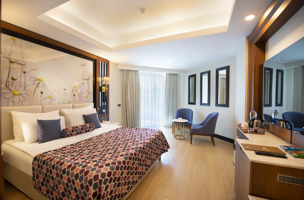 Adalya Elite Lara Hotel 19/72