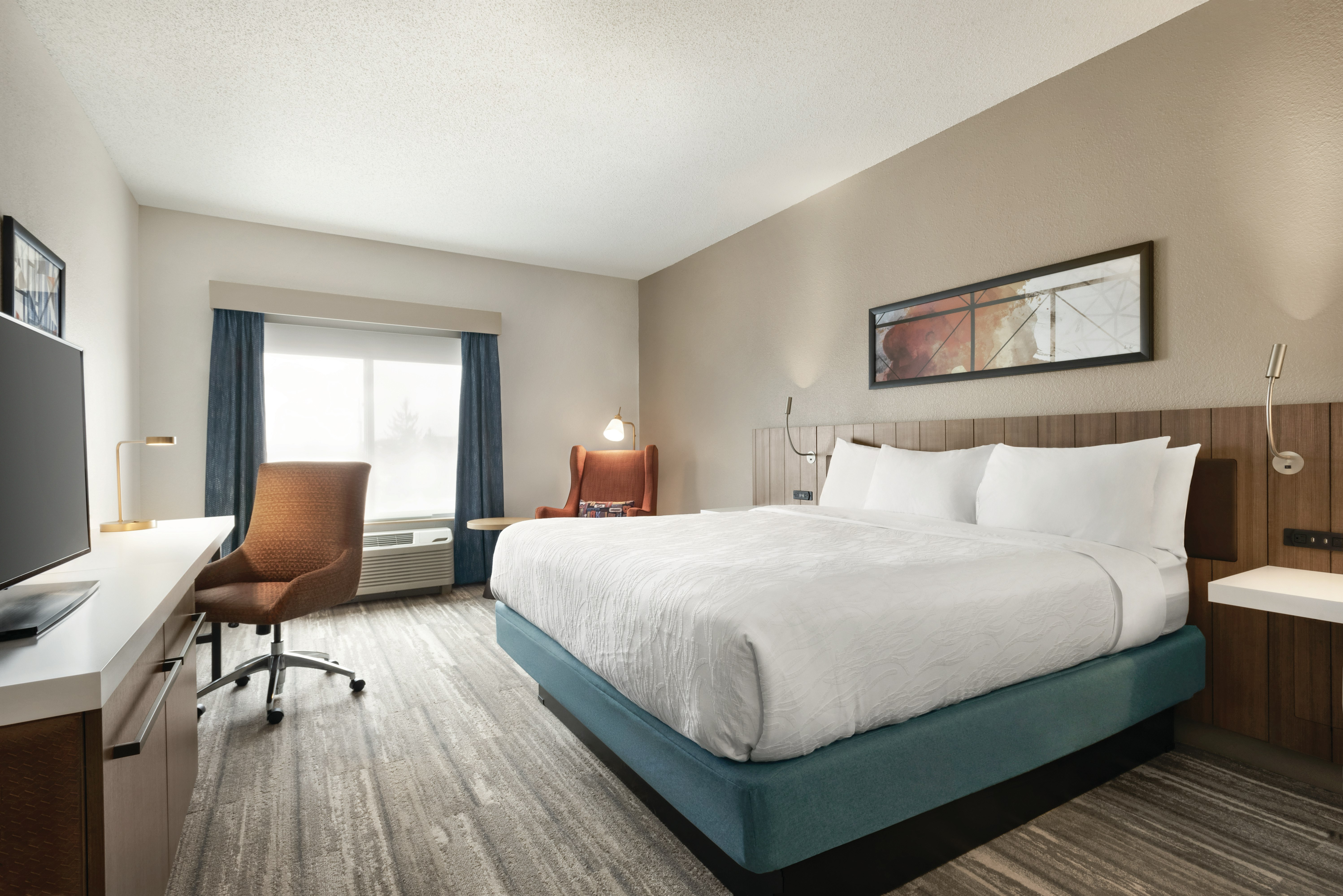 ROOM, KING BED