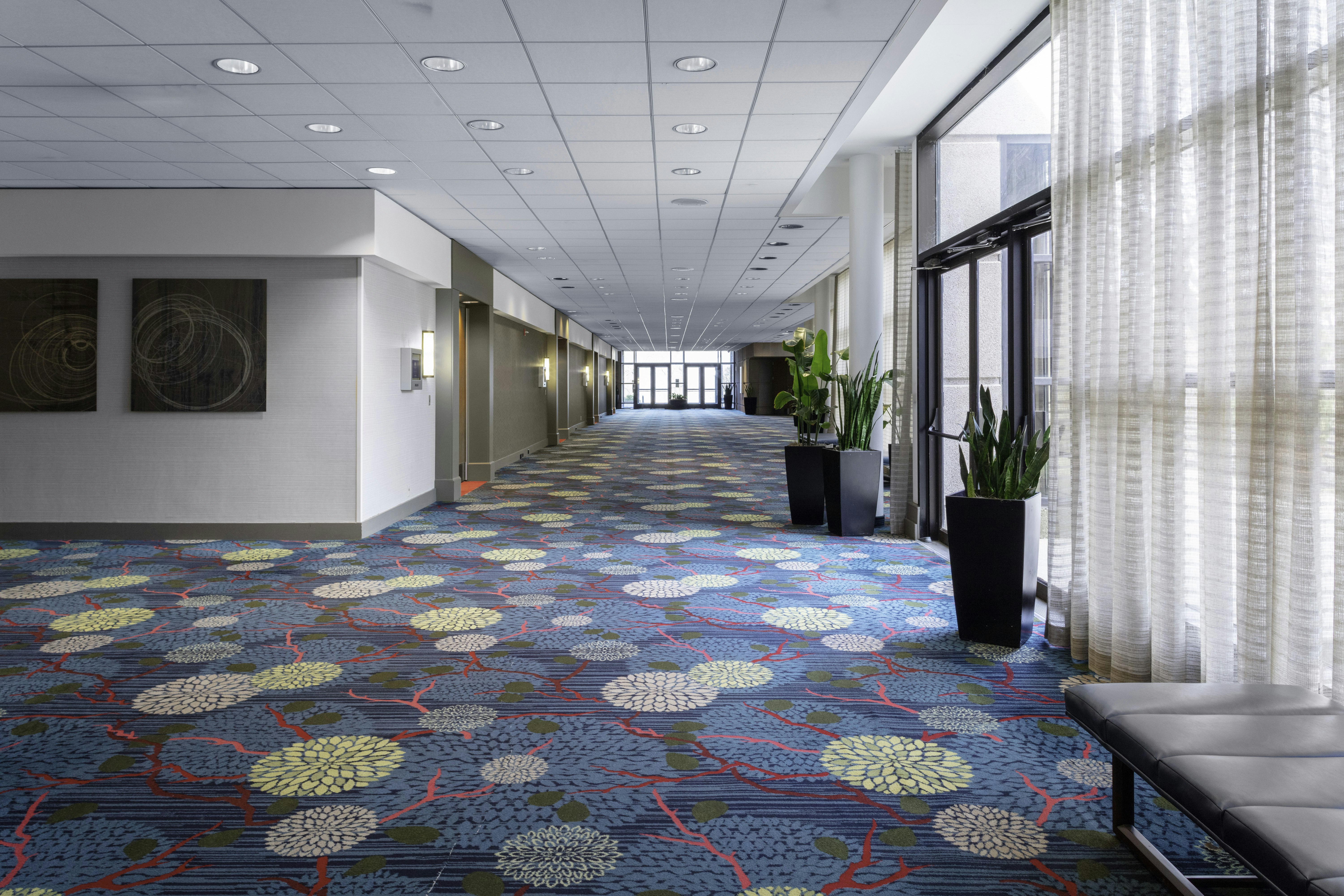 DoubleTree by Hilton Kansas City Overland Park 35/37