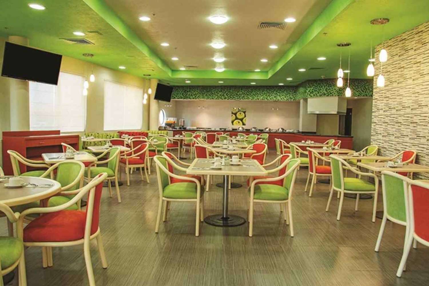 restaurant cafeteria