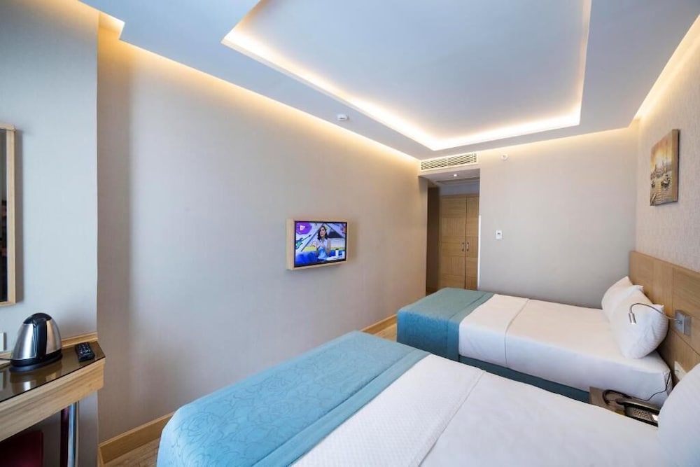 The Meretto Hotel Laleli 8/28