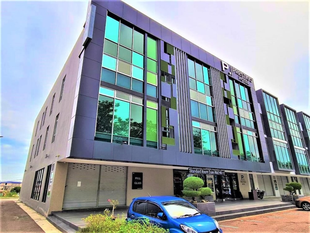 Prestigo Hotel 5/53