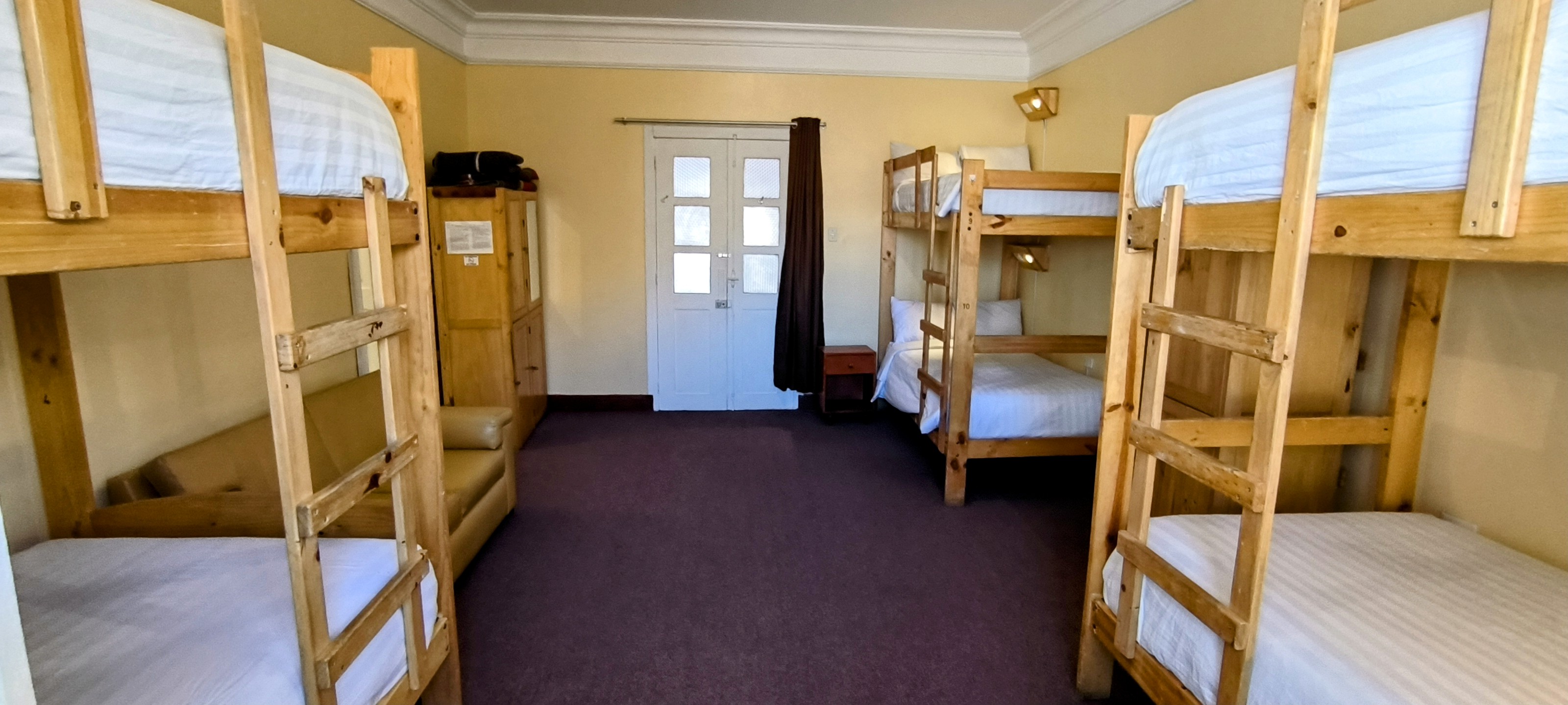 Eco Inn 34/50