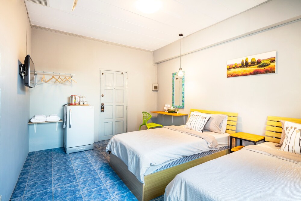 Penyos Residence 52/73