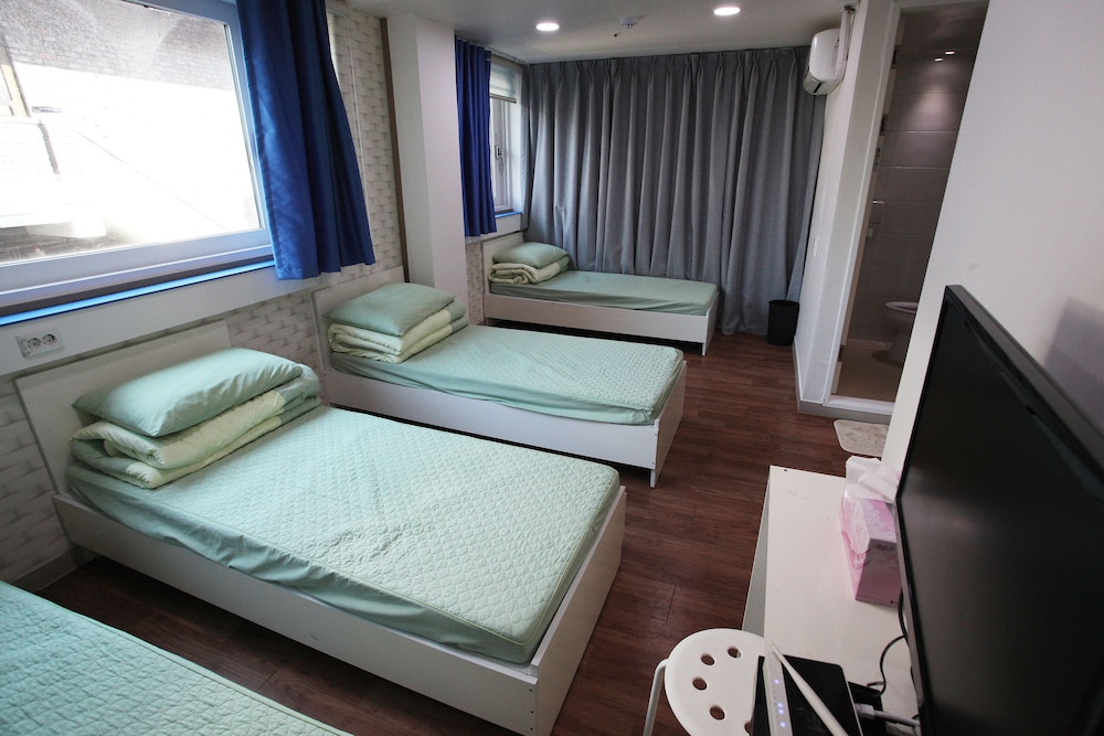 Namsan Guesthouse 24/26