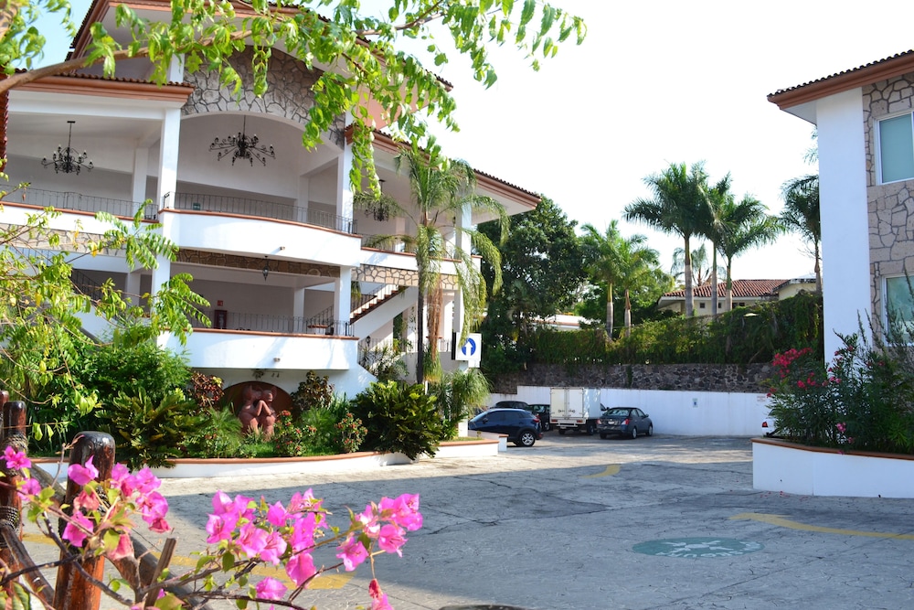 Hotel Maria Isabel 1/69