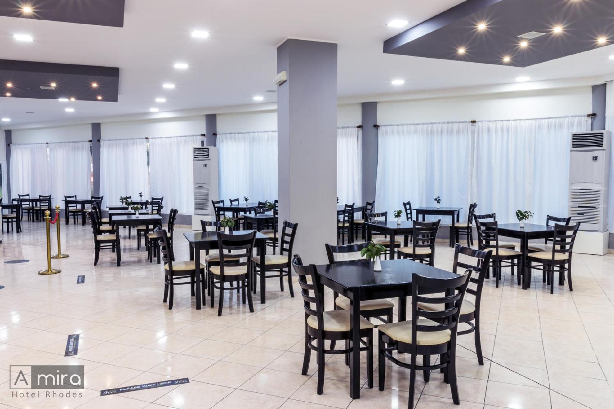 Amira Hotel 15/20