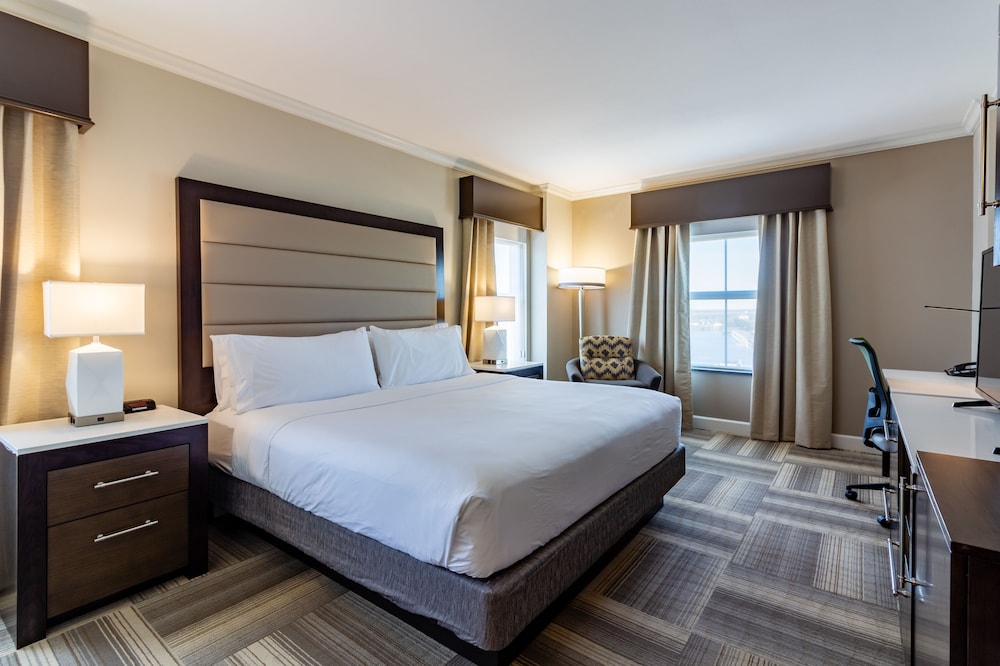 Holiday Inn Express Savannah Historic District 29/74
