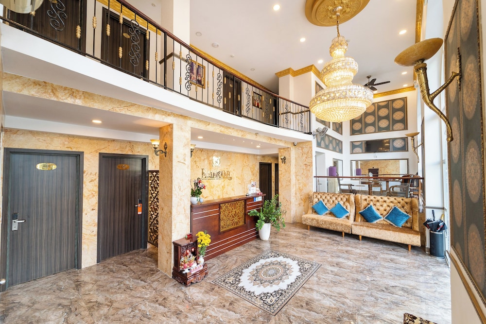Collection O Emerald Luxury Apartment - Near SECC 11/47