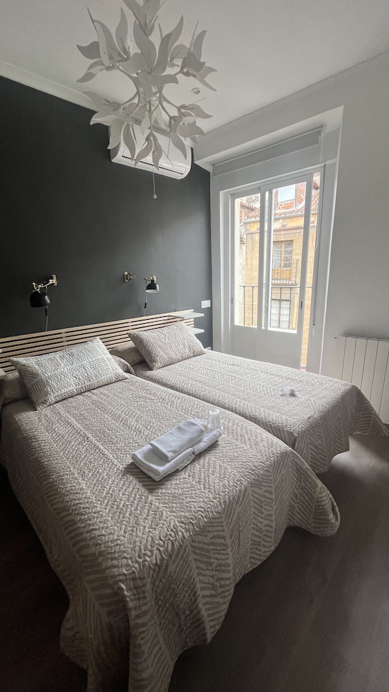 Hostal Inter Plaza Mayor 12/31