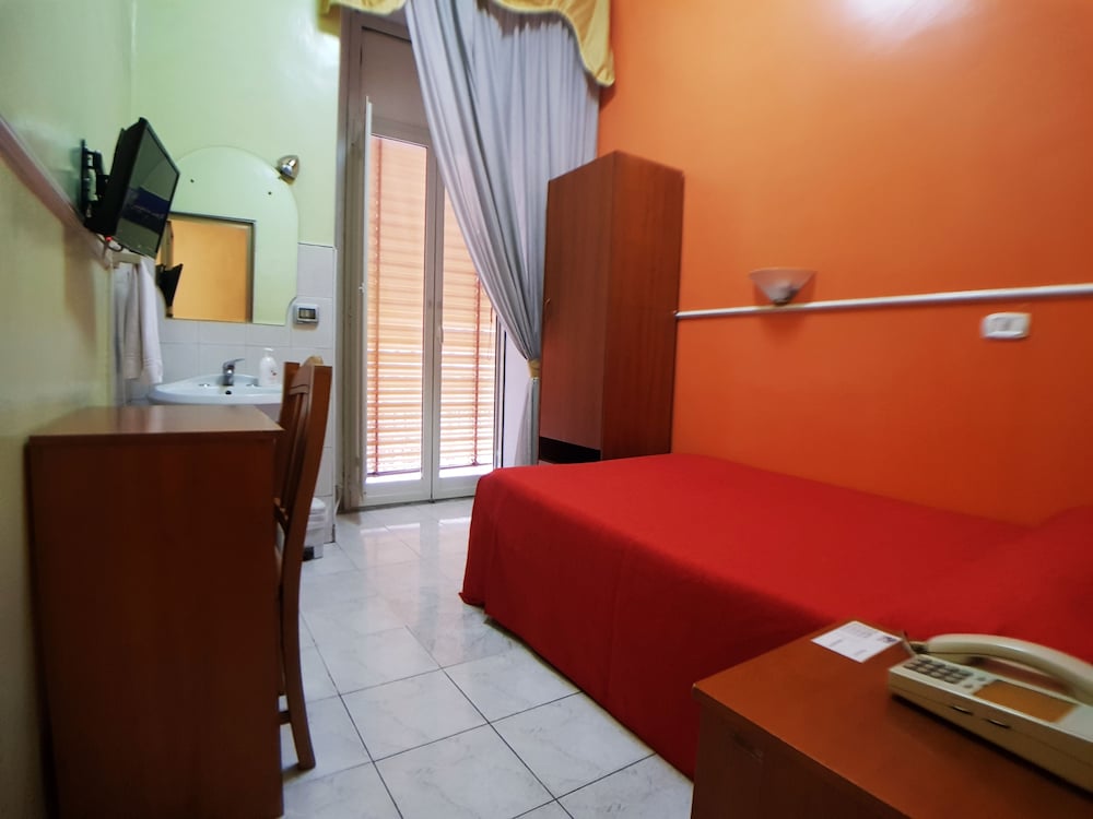 Hotel Ginevra 46/71