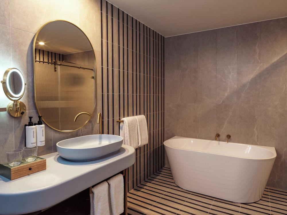 voco Gosford by IHG، Central Coast 48/50