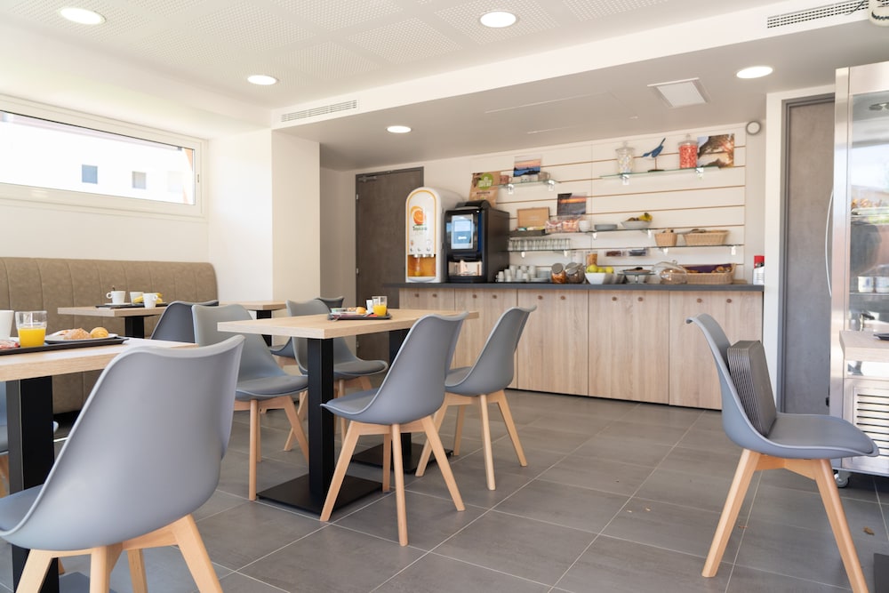 Sure Hotel by Best Western Saint-Raphael Le Dramont 27/48