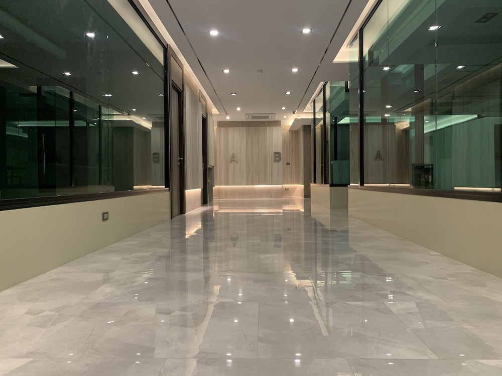 Thana Wisut Hotel 7/49