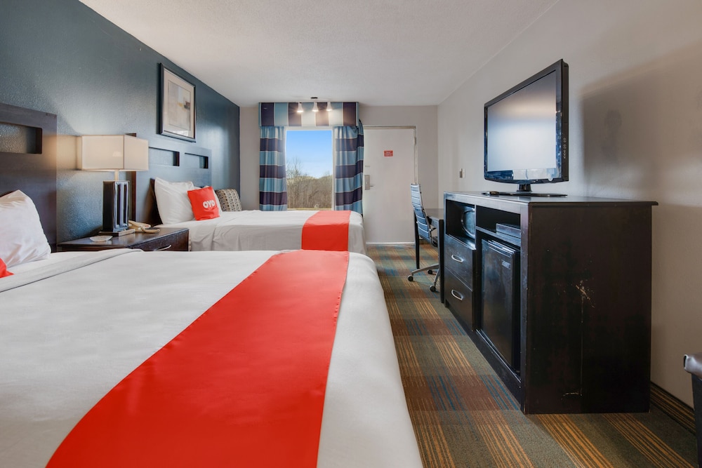 OYO Hotel Mt Vernon KY I 75 15/35