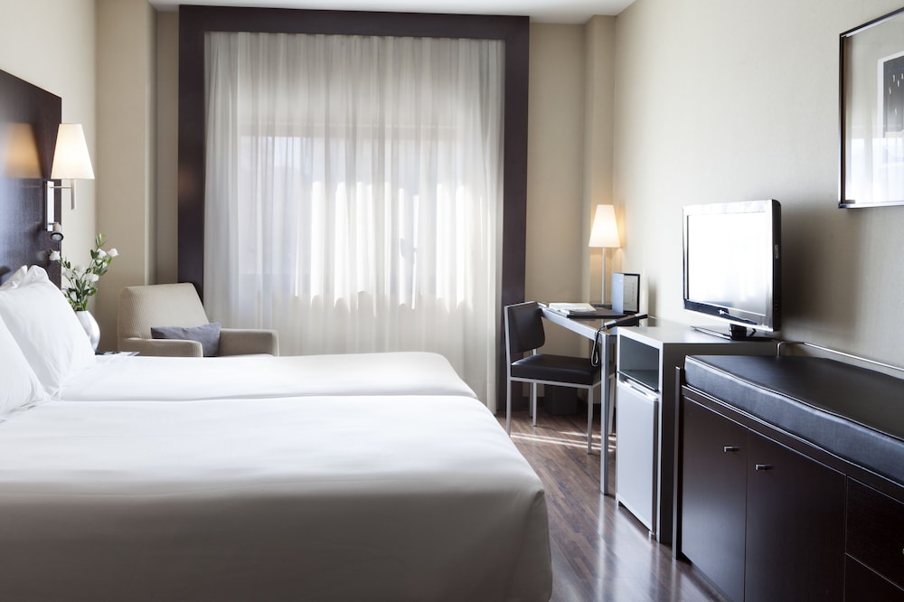 Ac Hotel By Marriott Zamora 11/50
