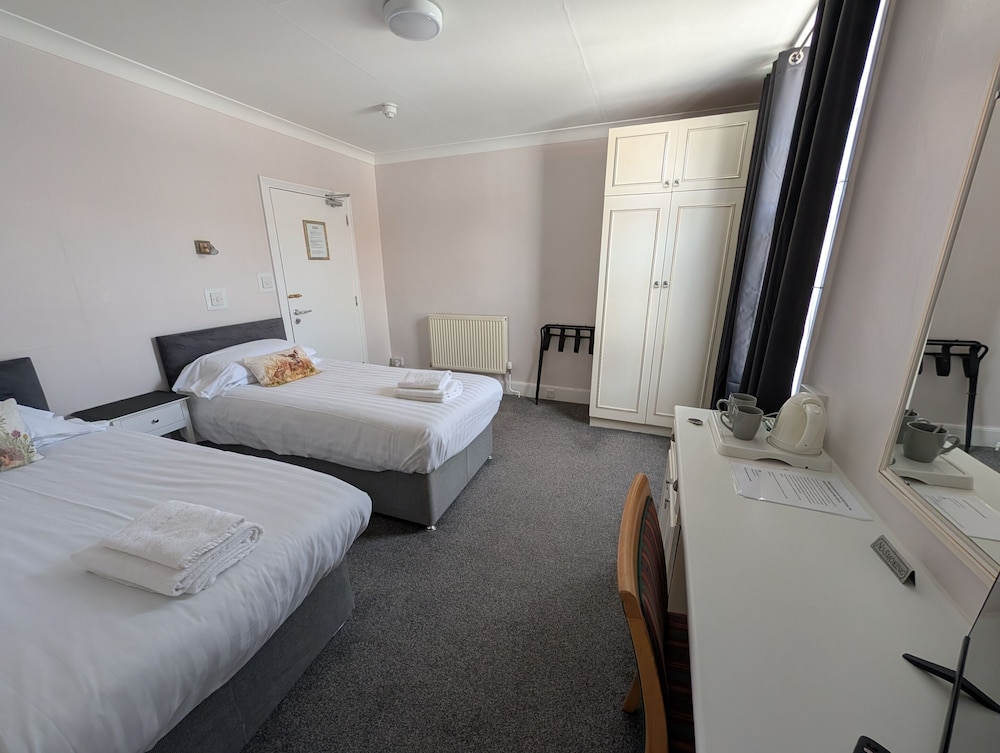 The Bell Hotel 15/48