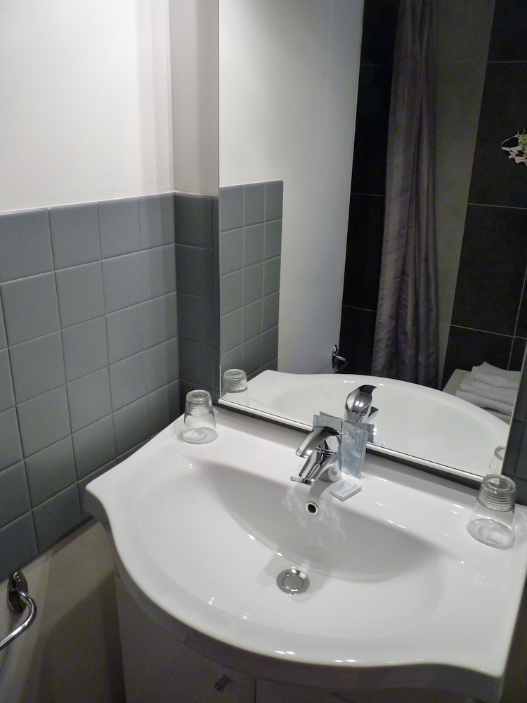 Hotel Victor Hugo 29/29