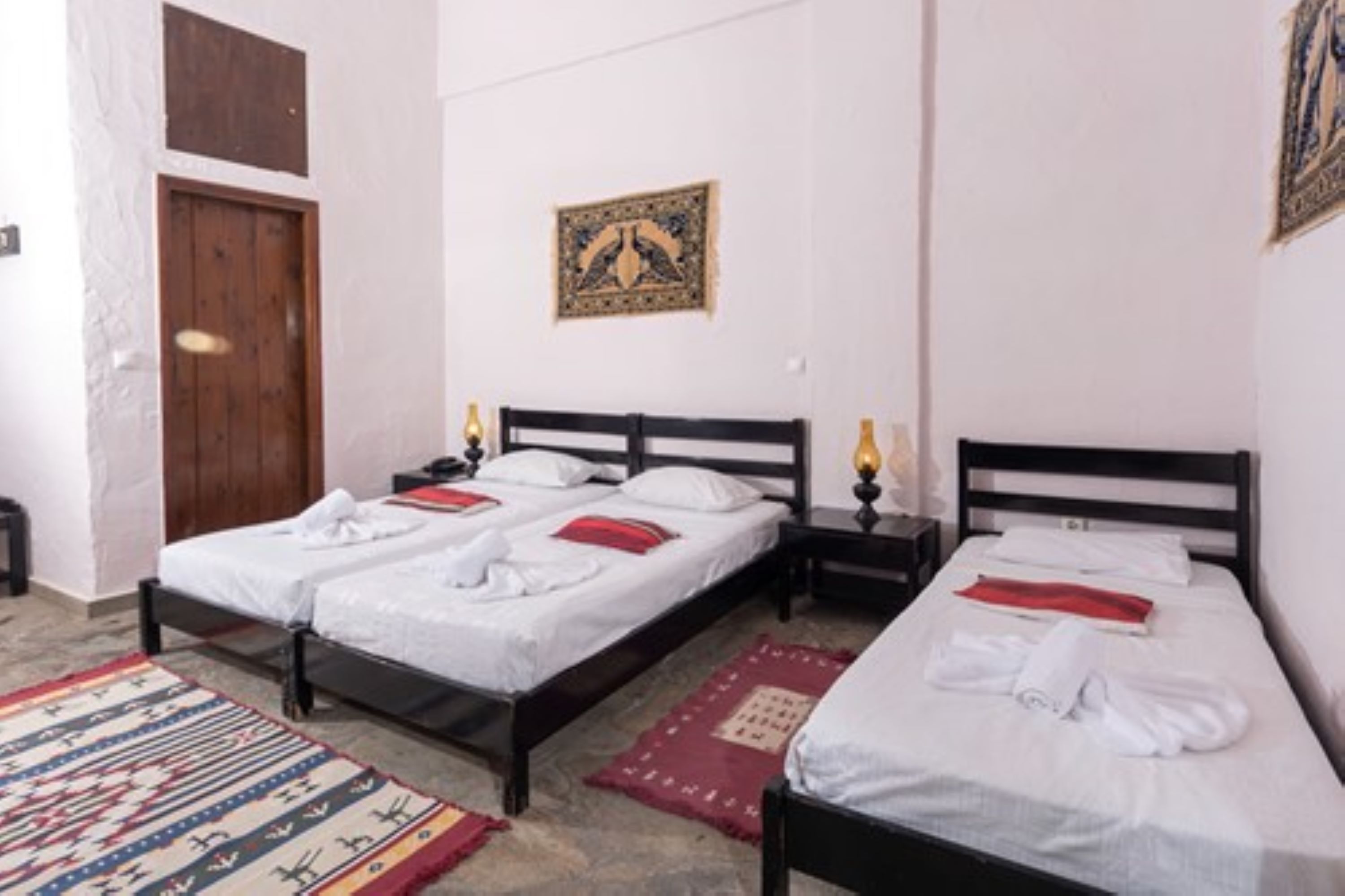 QUADRUPLE ROOM (2 ADULTS)