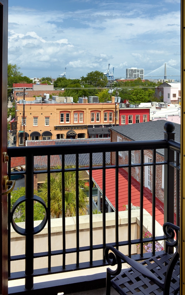 French Quarter Inn 3/44