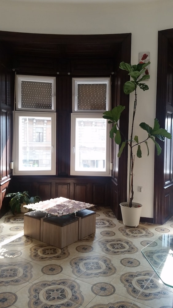 Omega Guesthouse Budapest 12/50